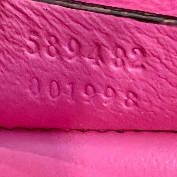 GUCCI 1969 Sylvie 🩷Temporarily Off Market🩷 Authentic Pink Acrylic/Leather 🩷💃 - Picture 14 of 16